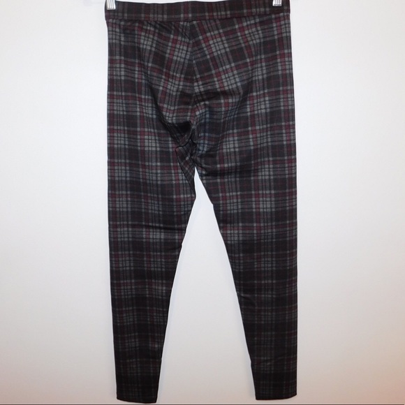 Plaid Vera Wang Leggings! - Picture 4 of 4